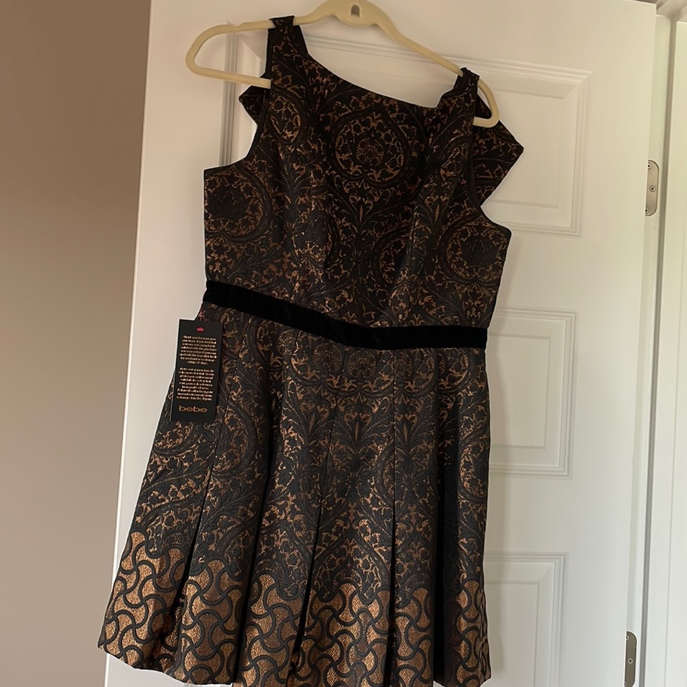 Bebe Gold Brocade Mini Dress With Pockets